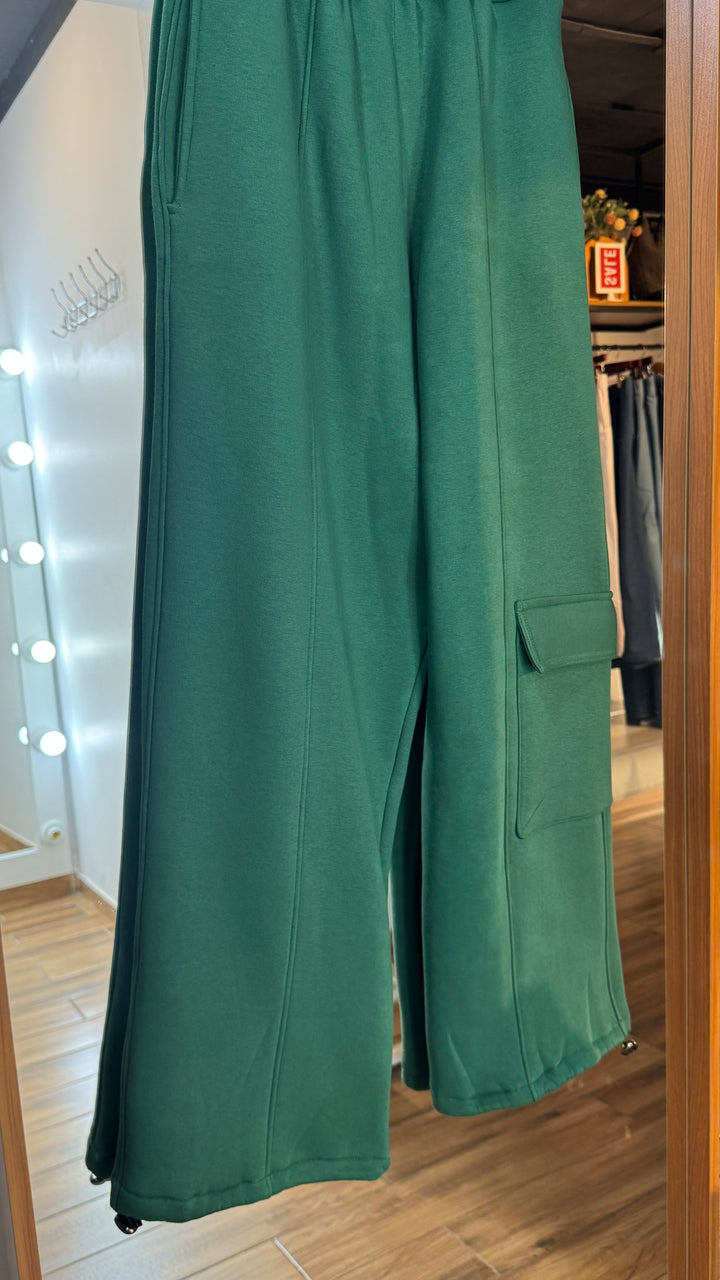 Dark green Cargo pants Size 2 ( up 77 till 90 kilo )